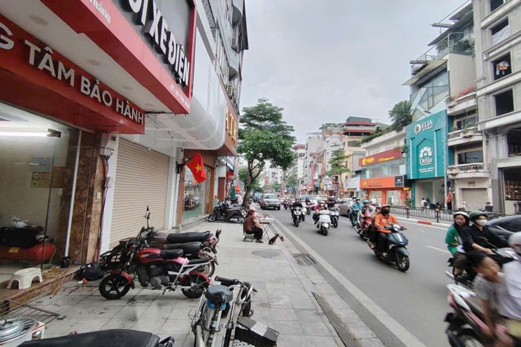PHỐ VIP TÔN ĐỨC THẮNG – TRUNG TÂM ĐỐNG ĐA 🏆
📍 VỊ TRÍ ĐẮC ĐỊA – GẦN VĂN MIẾU QUỐC TỬ GIÁM, tâm
