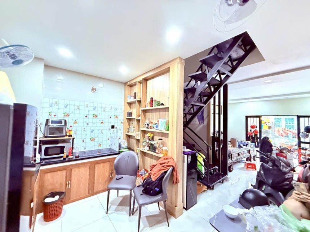 🏡 Nhà Vuông 2 Tầng, HXH, 86m2, Đường Số 19, Giá Rẻ - Giảm Sốc 500TR