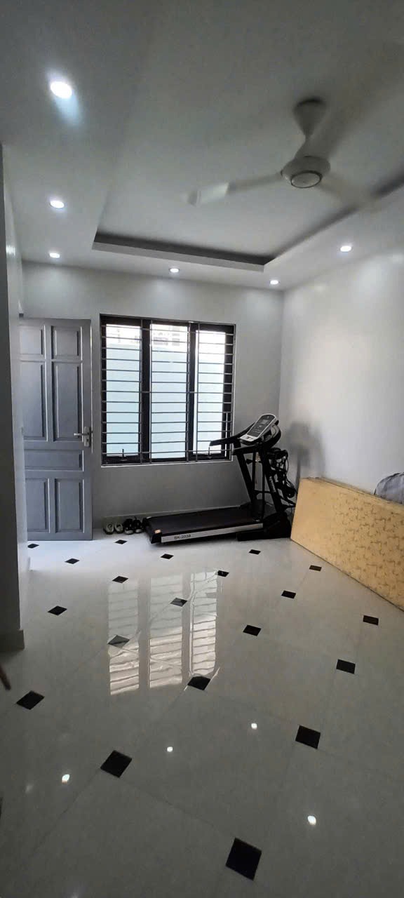 Nhà Hà Trì 3 Mặt Thoáng, 45m2, Giá 7.55 Tỷ - Vị Trí Vàng Hà Đông