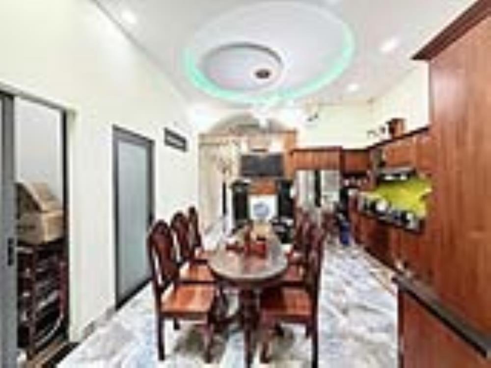 Nhà Nở Hậu HXH 130m2, Tặng GPXD - Nguyên Hồng, Quận Bình Thạnh | Giá 7.5 tỷ