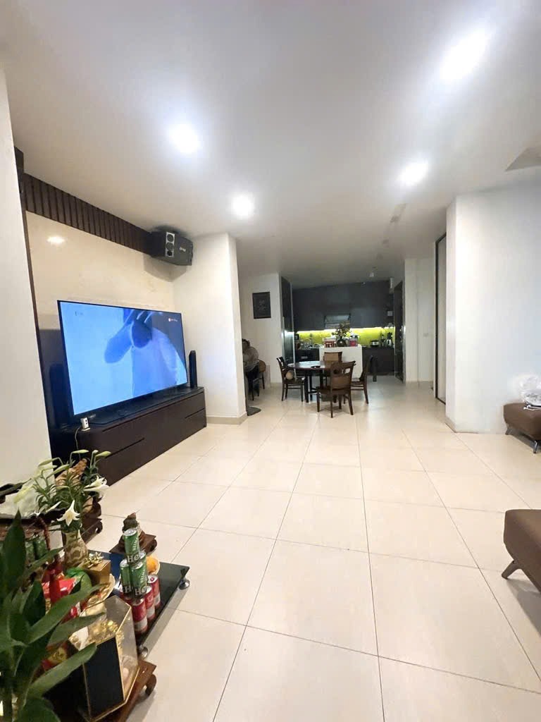 Bán Biệt Thự Liền Kề Hồ Tây 120m2, 6 Tầng, Thang Máy - Vị Trí Đắc Địa