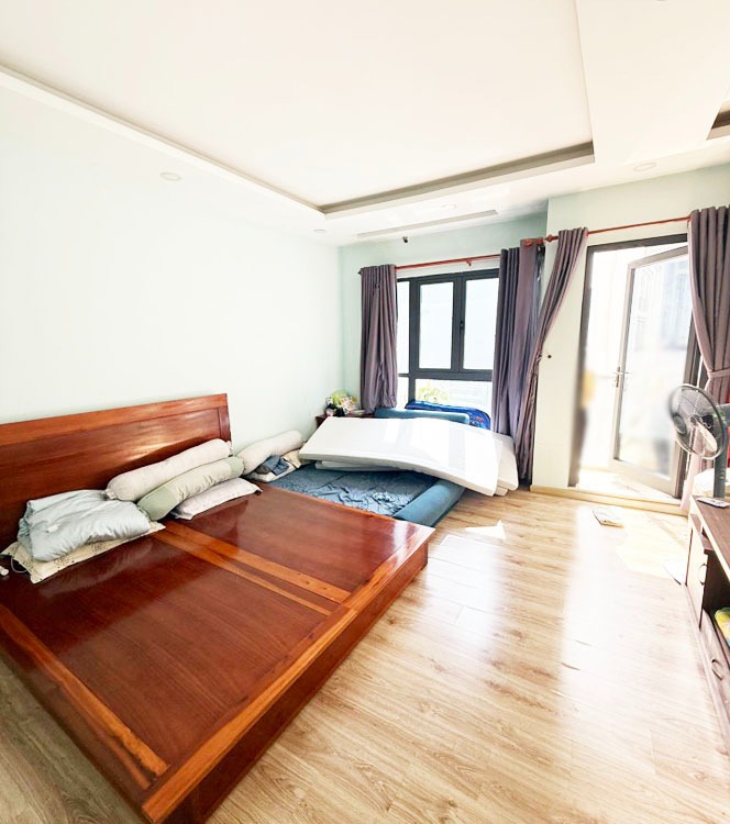 Nhà Đẹp 5 Tầng, Hẻm Xe Hơi, Lạc Long Quân, Tân Bình - Giá Nhỉnh 10 Tỷ