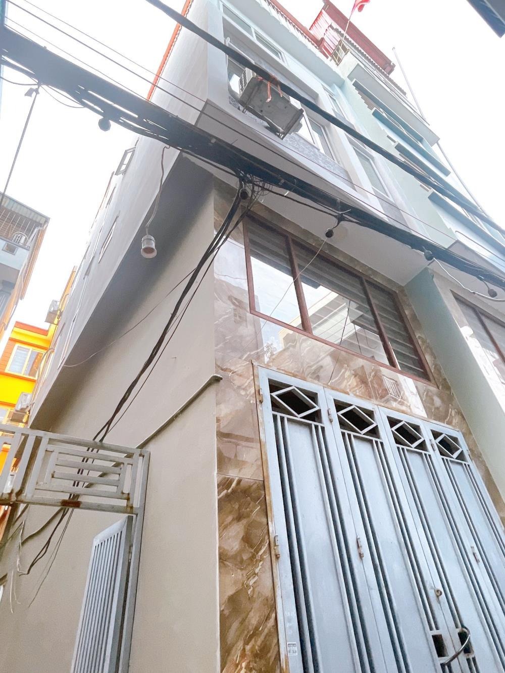 Siêu phẩm lô góc Mậu Lương, 5 tầng full nội thất cao cấp - 6.2 tỷ