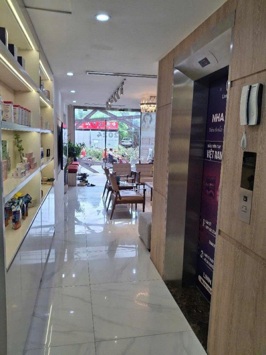 Bán nhà mặt phố Trung Phụng - Đống Đa - 7 Tầng - 86m2 - MT 5.4m - Giá 48.5 tỷ