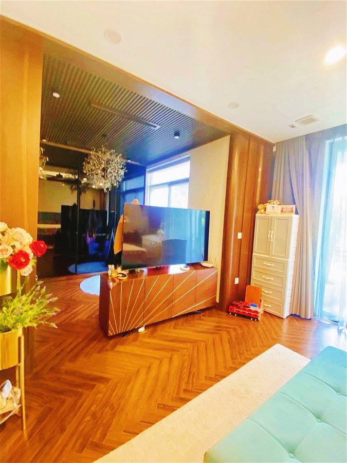 Bán Biệt Thự Hiện Đại Tây Hồ - 116m², MT 16m, 5 Tầng, Thang Máy