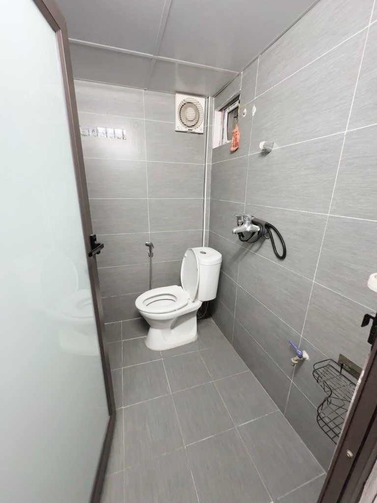 Bán nhà ngõ 193 Nam Dư, Hoàng Mai - 2.8 tỷ, Ô tô đỗ cổng, Lô Góc