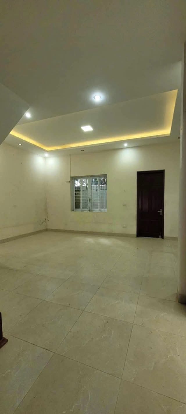 Biệt Thự Vạn Phúc Hà Đông - 159m2, 3 Tầng, Giá Tốt