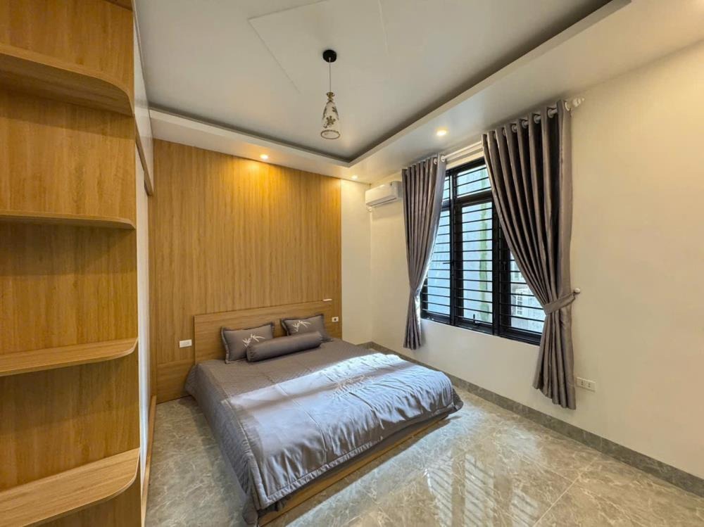 Nhà phố Văn Phú 4.5 Tầng, Nội Thất Đầy Đủ - Giá 6.45 Tỷ