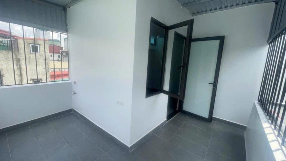 Nhà Góc Chợ Khâm Thiên - Đống Đa - Full Nội Thất - Giá Tốt