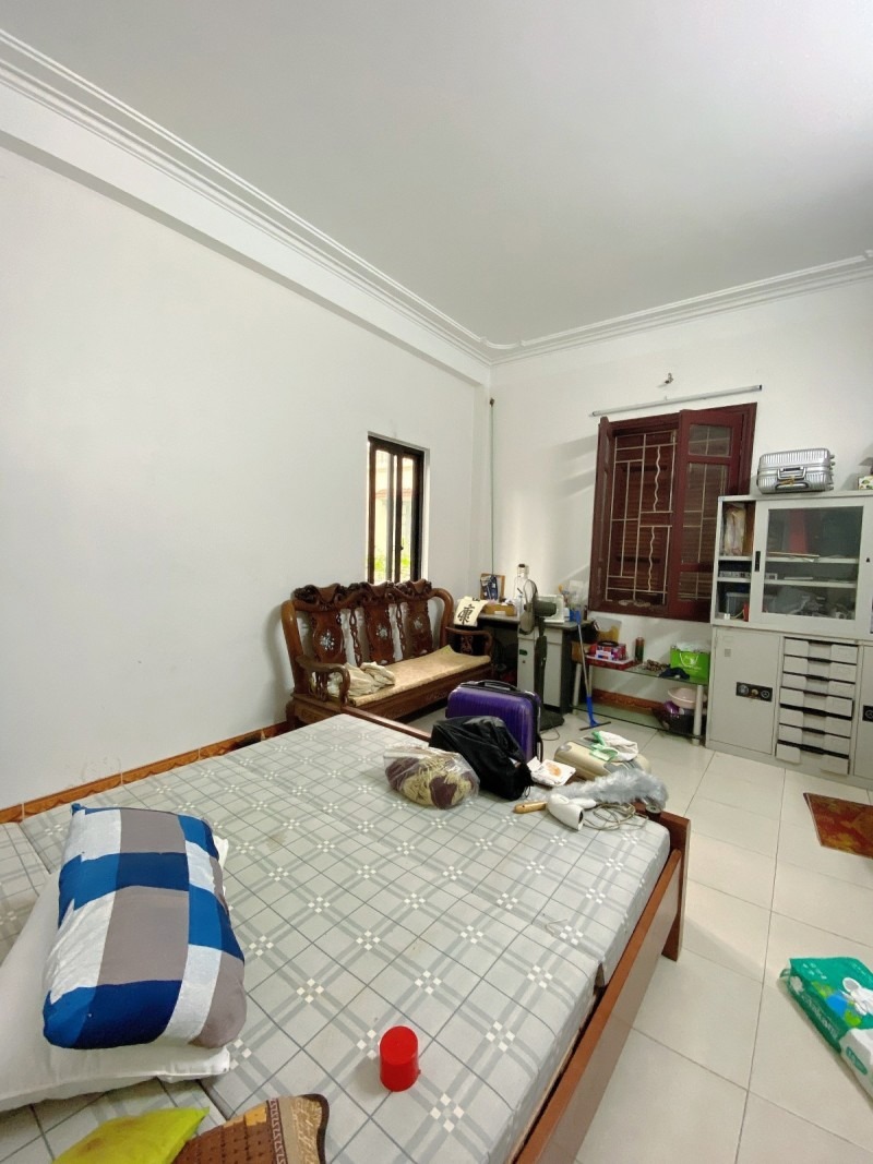 Bán nhà Thạch Bàn, Long Biên 4 tầng, 63m², mặt tiền 5m, ô tô đỗ cửa - Giá 10 tỷ+