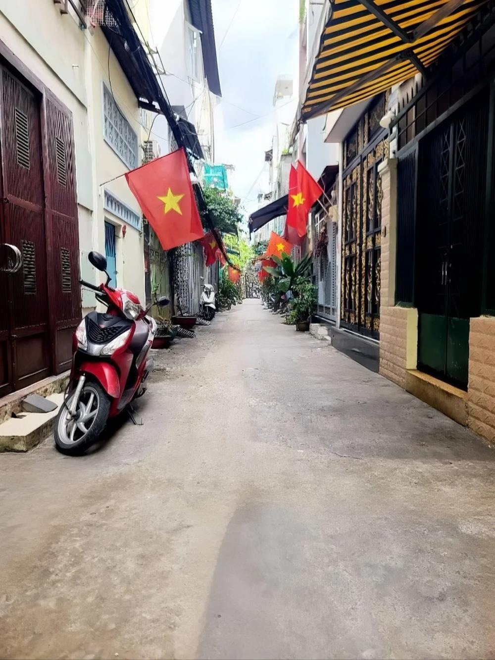 Bán nhà Quận 3, 4 Tầng, Hẻm Xe Hơi - Giá 6.75 Tỷ