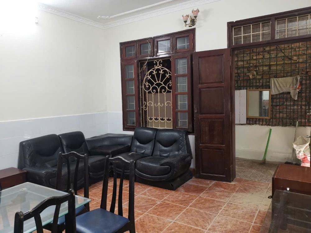Cho thuê nhà Kim Mã - 40m2, 3 Tầng, Giá 12 Triệu/Tháng