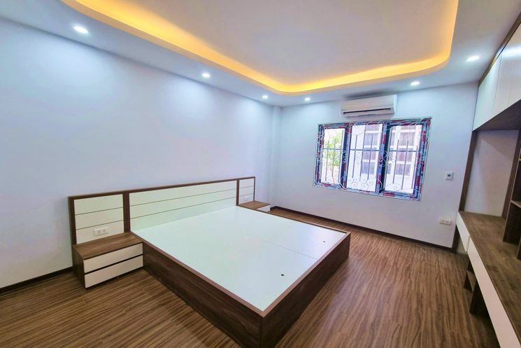 Gia chủ làm ăn được kỉ niệm cho a/c căn nhà 5 tầng tại Đại Tự với giá chỉ 4,6 tỷ