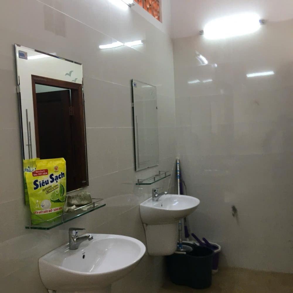 Nhà Mặt Tiền Hoàng Hoa Thám – 117m2, 4 Tầng, Đường 16m - Giá 28.3 tỷ