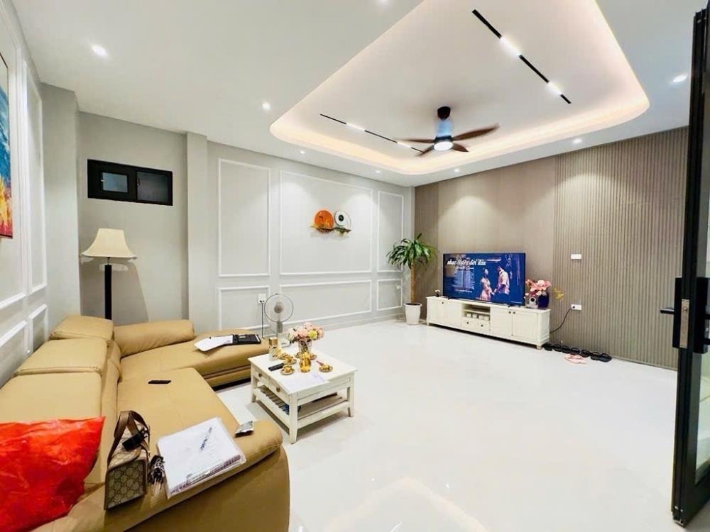 Bán nhà phố Minh Khai 47-50m² 5 tầng, có thang máy, giá 12.5 tỷ
