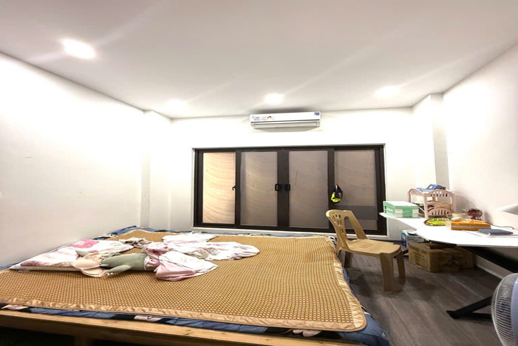 Hàng hiếm Nhà Tây Hồ Võng Thị 25m, 5 tầng, đầy đủ công năng, nhà dây xây chắc chắn, view Hồ Tây,