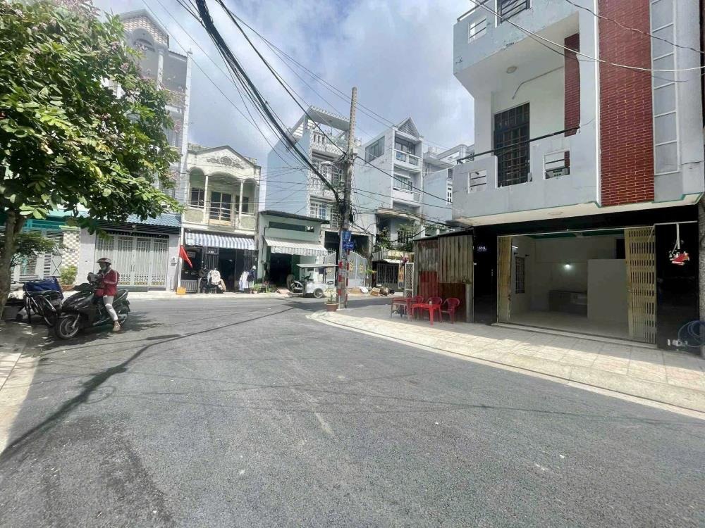 Cho Thuê Kiot Lý Chiêu Hoàng - Giá Chỉ 3.9 Triệu/Tháng | Vị Trí Đắc Địa