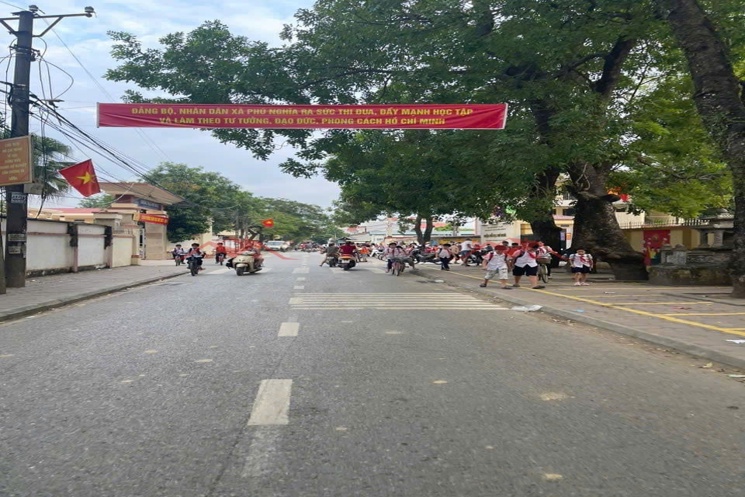 SIÊU VÍP LÔ ĐẤT ĐẸP 100M TẠI KHU CÔNG NGHIỆP PHÚ NGHĨA-CHƯƠNG MỸ-HÀ NỘI