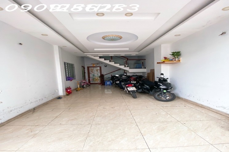 CHDV 4 TÂNG-90M2- NGAY TT QUẬN 7- CHỈ 10 TỶ