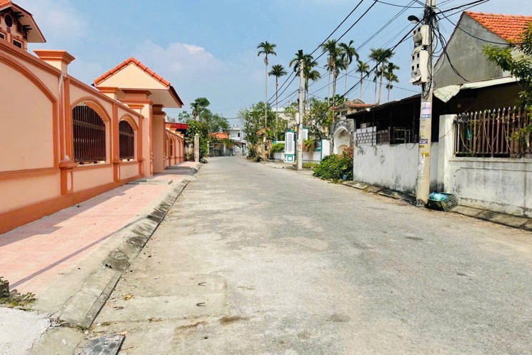 1.15 tỷ 80.5m2 Xuân La Thanh Sơn Kiến Thụy Zalo 0567222555
