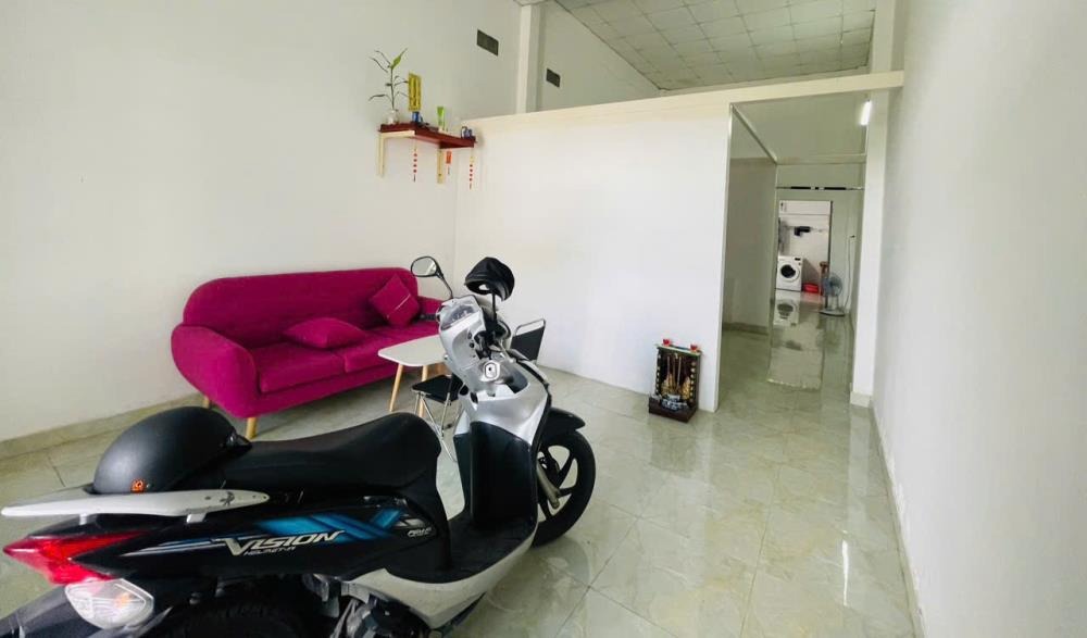 Bán Nhà Cấp 4 Quận 9 - Vị Trí Đắc Địa, Giá 3.5 Tỷ