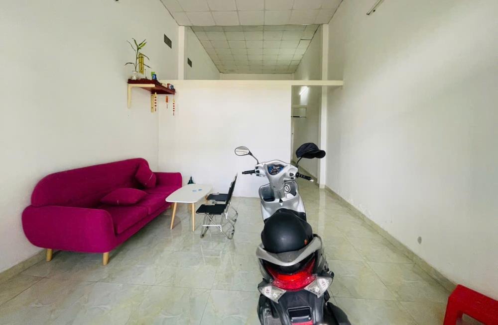 Bán Nhà Cấp 4 Quận 9 - Vị Trí Đắc Địa, Giá 3.5 Tỷ