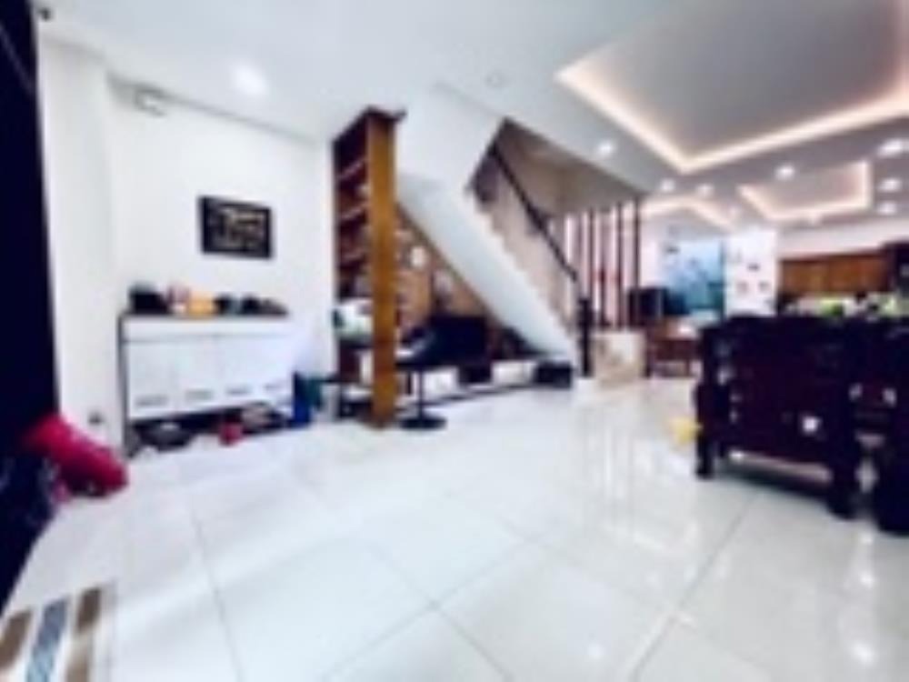 Bán Nhà Tân Bình - Phạm Văn Bạch 5x17, 3 Tầng, 7.8 Tỷ