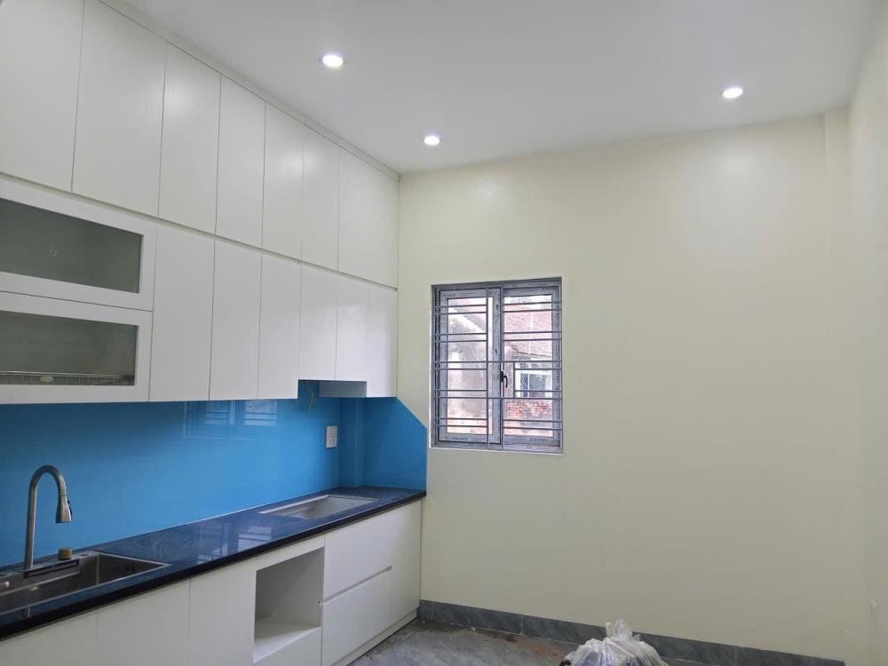 🏡 Nhà 4 Tầng, 4 Phòng Ngủ, 38m2 - Giá Chỉ 3.x Tỷ - Gần Vin và ĐH Đại Nam