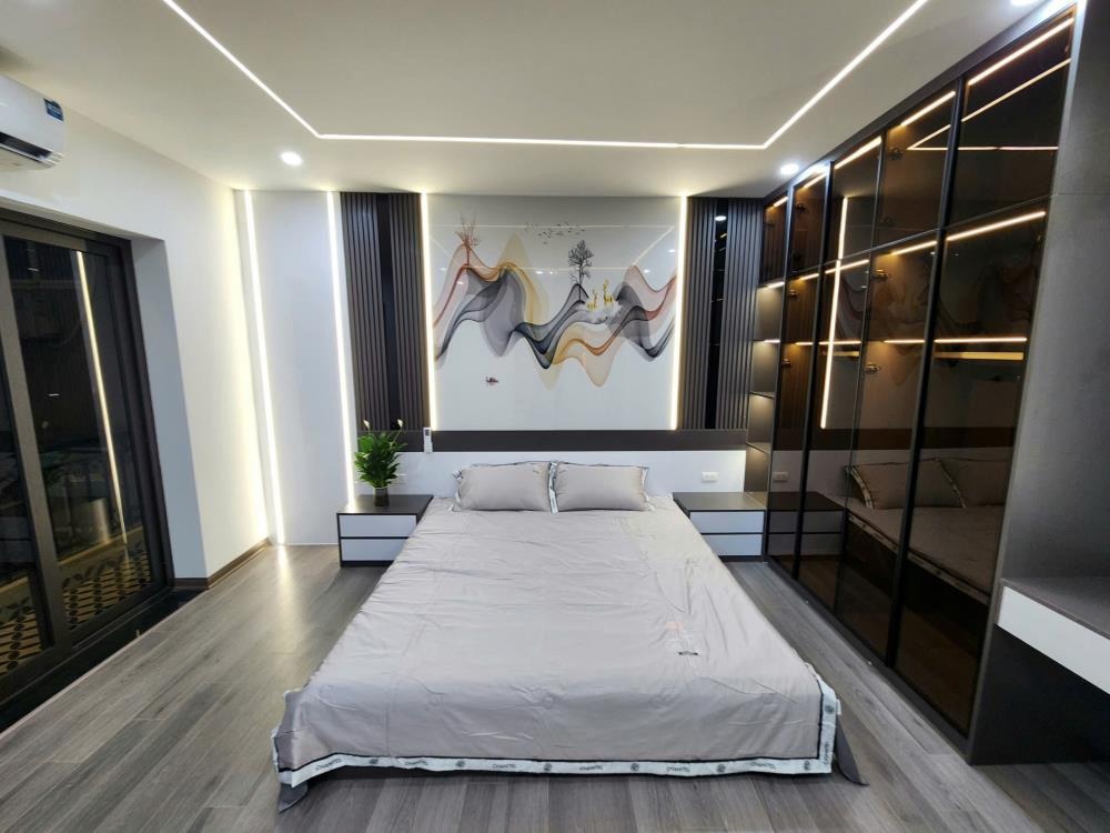 Bán nhà 6 tầng, thang máy, 40m2, 11.6 tỷ - Gần Trường Chinh, Thanh Xuân