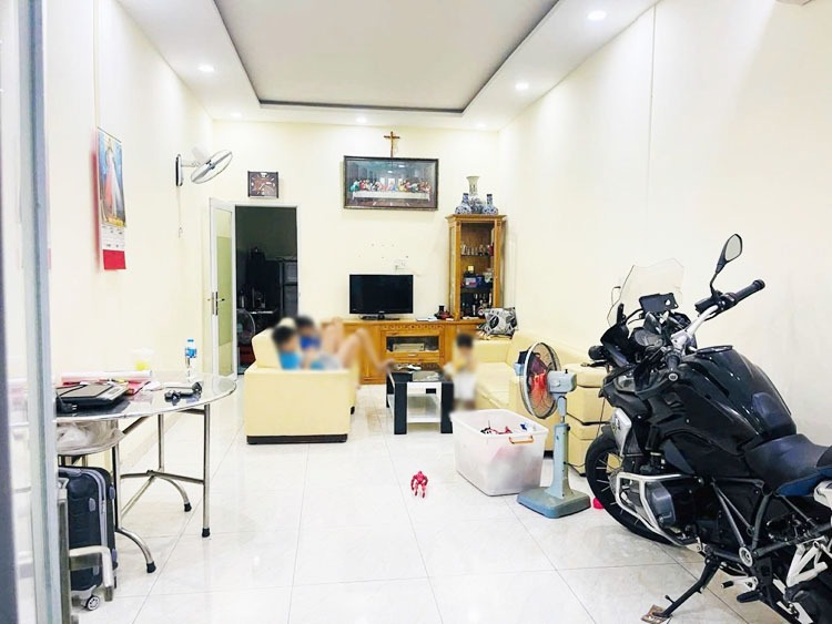 Bán nhà Tân Bình - Lạc Long Quân - 47m2 - 7 tỷ TL - Vị trí đẹp