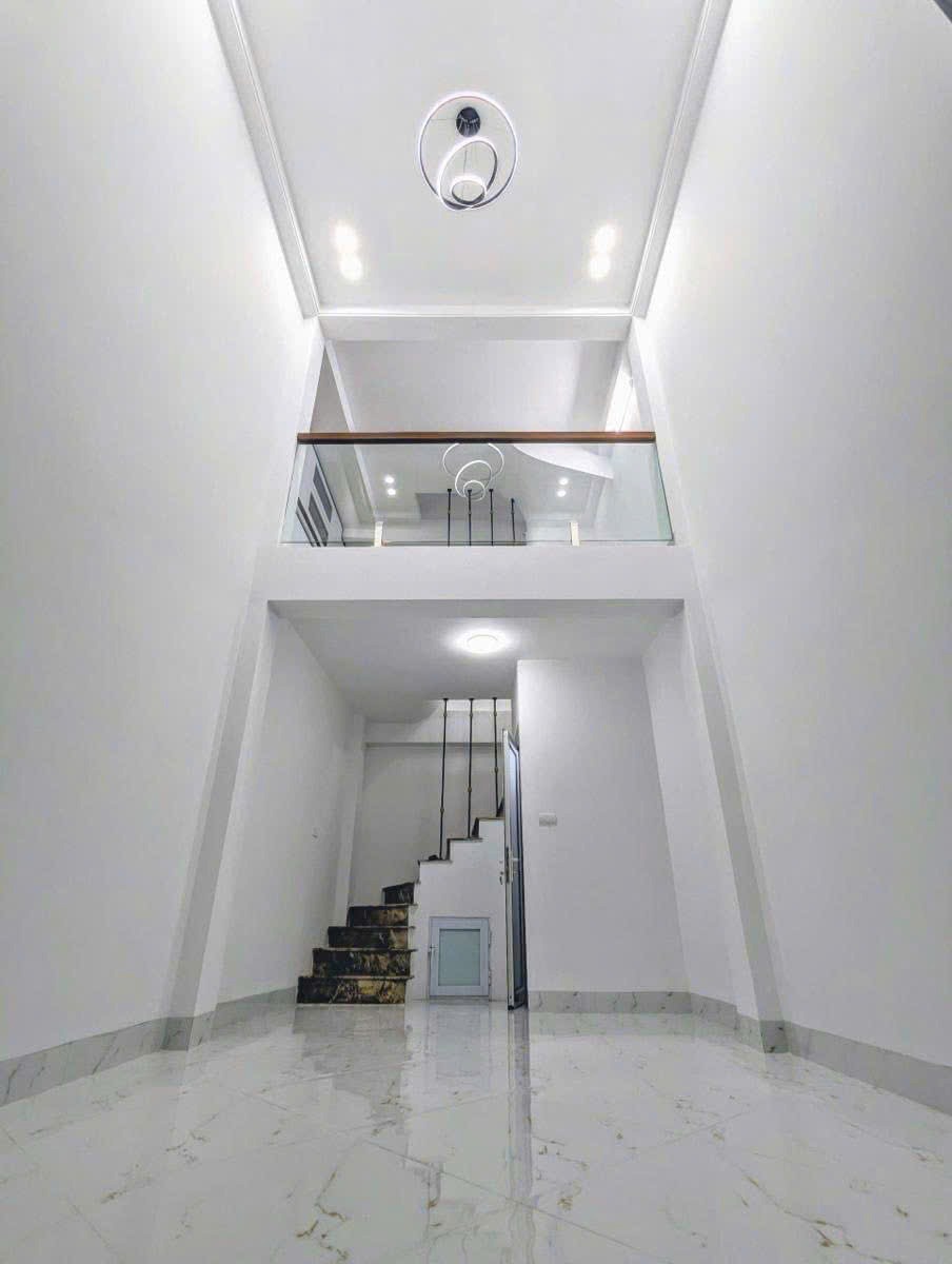 Bán Nhà Lô Góc 5 Tầng, Khương Trung - 5.3 Tỷ - Kinh Doanh Đỉnh Cao