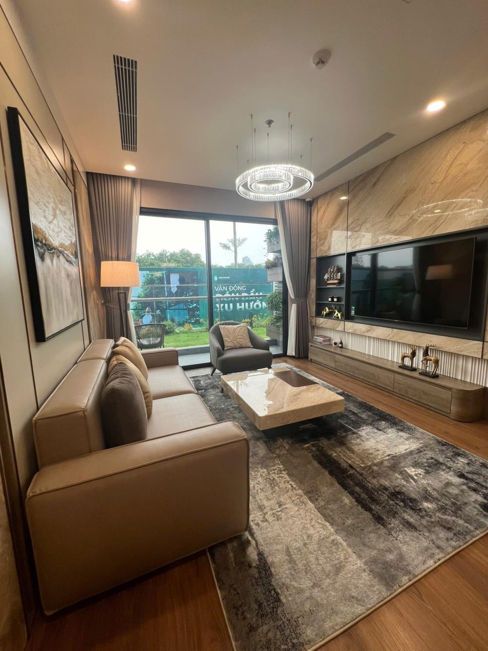 Jade Square Cổ Nhuế: Sở Hữu Căn Hộ 2PN Chỉ Từ 1.x Tỷ - Ưu Đãi Đến 3% + CK 9%