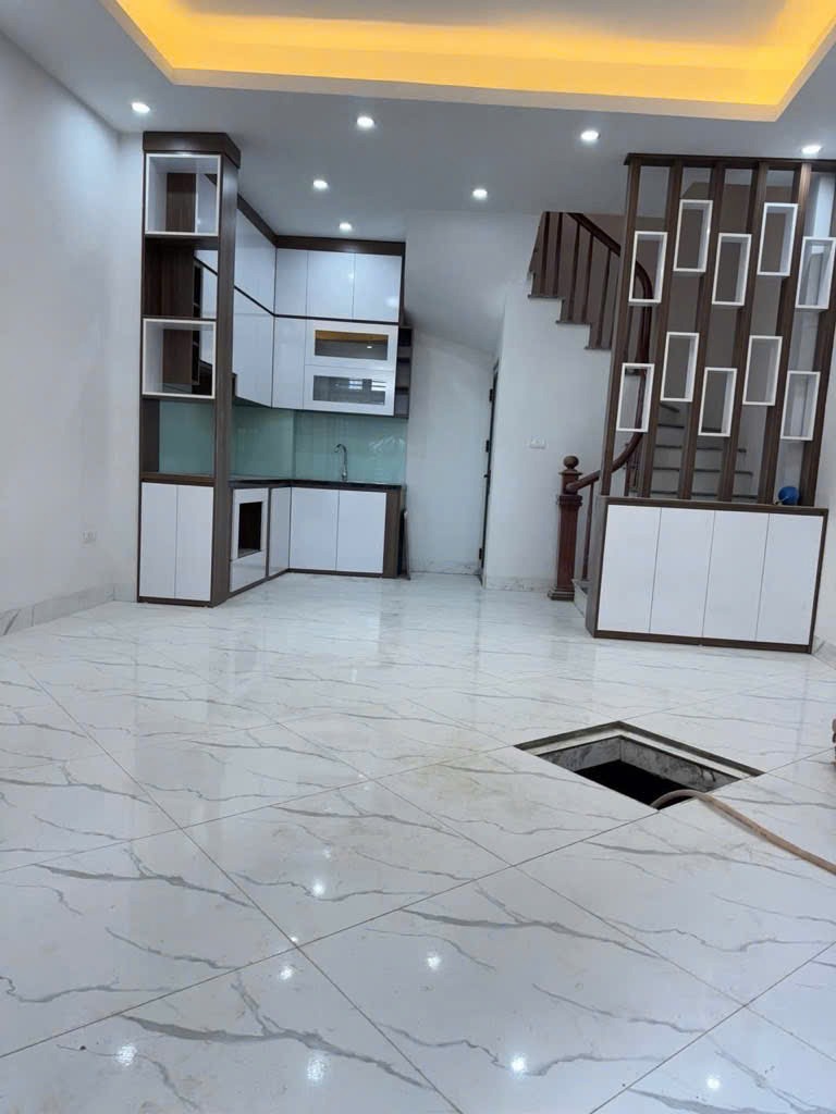 Nhà Đẹp Thượng Thanh, Long Biên: Vị Trí Vàng, Thiết Kế Hiện Đại, Giá Tốt