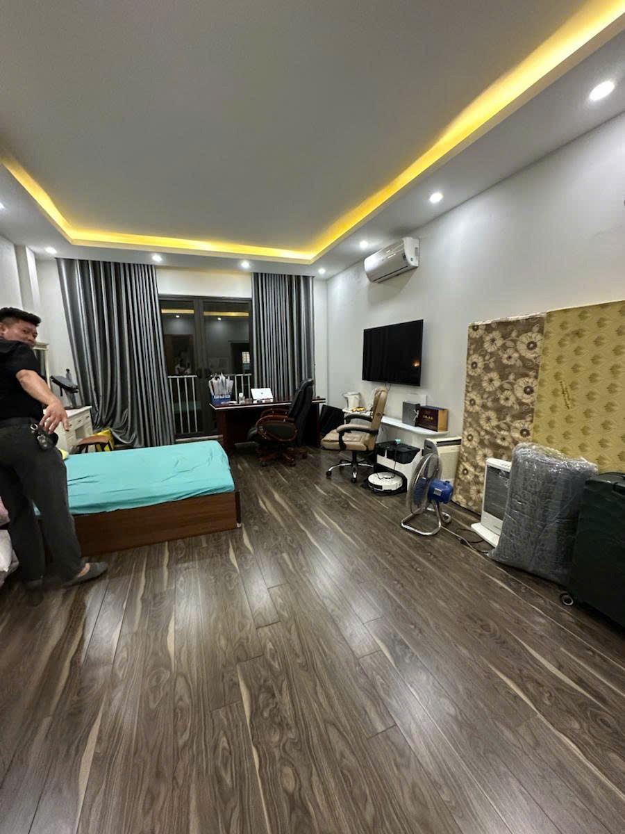 Tòa Nhà Mặt Phố Trung Phụng 86m2, 7 Tầng, Thang Máy - Vị Trí Đắc Địa