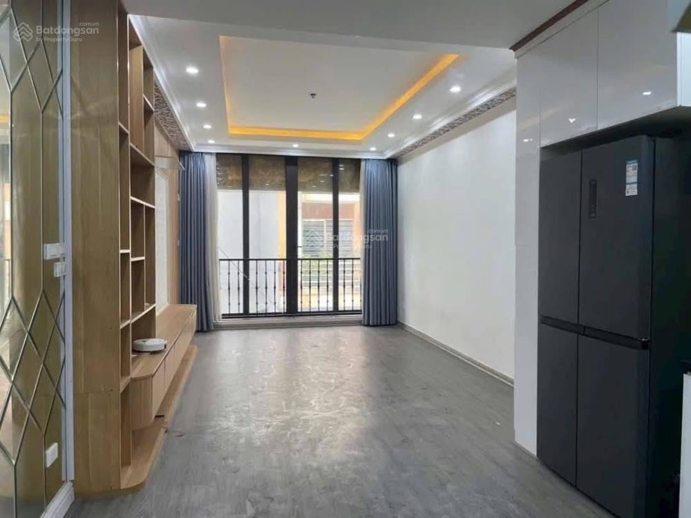 Bán nhà Khu Đất Dịch Vụ Vân Canh 42m2, 5 Tầng, Giá 11 Tỷ - Vị Trí Đắc Địa