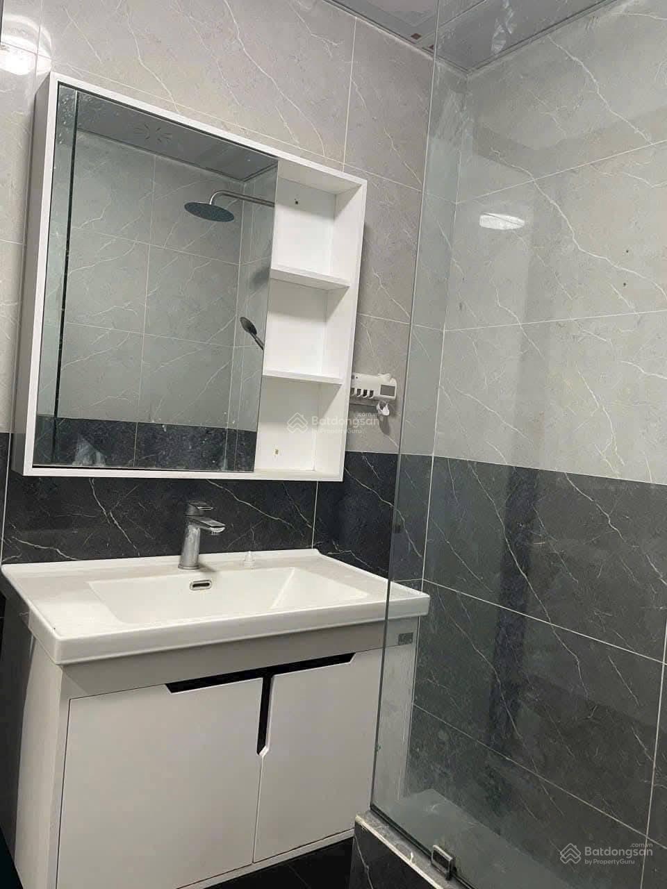Bán nhà Khu Đất Dịch Vụ Vân Canh 42m2, 5 Tầng, Giá 11 Tỷ - Vị Trí Đắc Địa