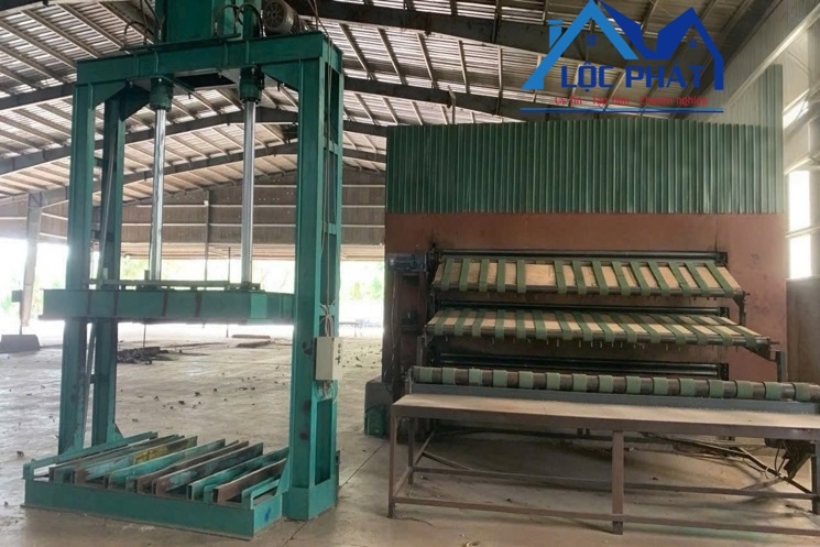 Xưởng 3500m2 cho thuê xã Vĩnh Tân, Vĩnh Cửu Đồng Nai 150tr Xưởng 3500m2 cho thuê xã Vĩnh Tân, Vĩnh Cửu Đồng Nai 150tr