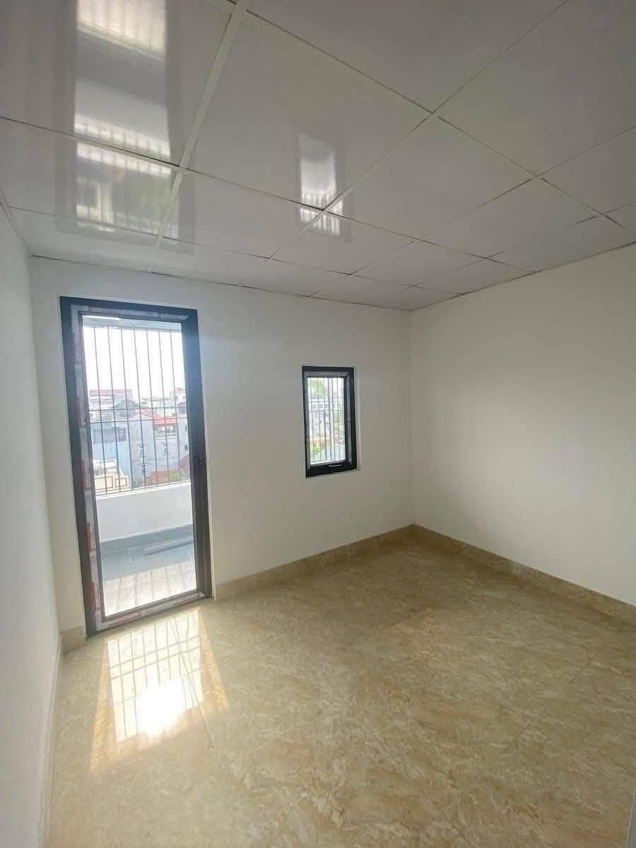 Nhà Kim Chung 31m² 5 Tầng, 10m Ô Tô, Giá 4.7 Tỷ - Vị Trí Đắc Địa