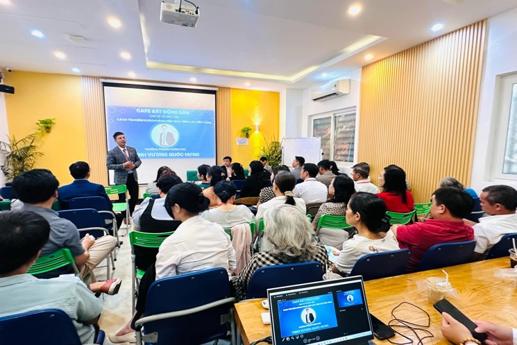 Tuyển dụng Chuyên gia nhà phố  – Vạn Phú Land 123 Tân Bình, Số 8 Lê Trung Nghĩa Tân Bình - Tân Phú