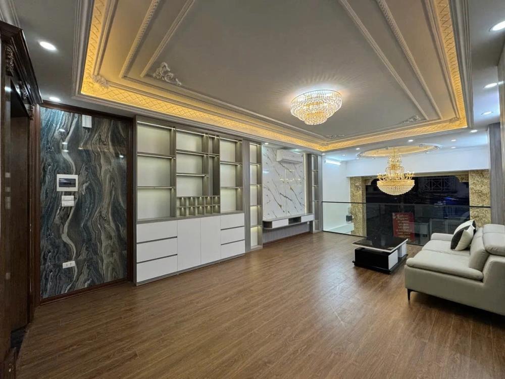 Nhà Mặt Tiền 7 Tầng, 47m² Ngõ 93 Vương Thừa Vũ, Thanh Xuân - Giá 21 tỷ