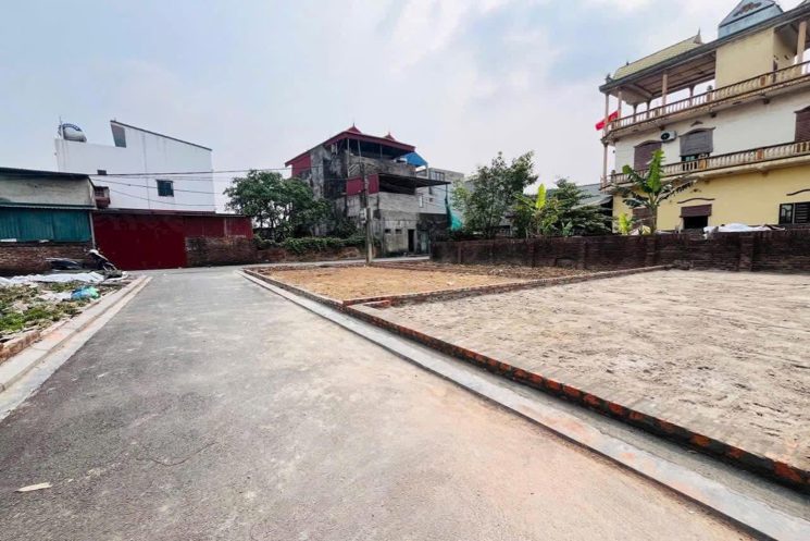 🫵Bán đất Nguyên Khê-Giá chỉ từ 3,850tỷ ngõ thông oto