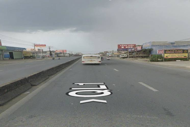 Bán Đất Tặng nhà Mặt Tiền Quốc Lộ 1A