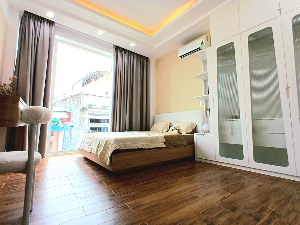 Nhà Đẹp Như Resort 5 Tầng, 4PN, Phú Nhuận - 7.8 Tỷ