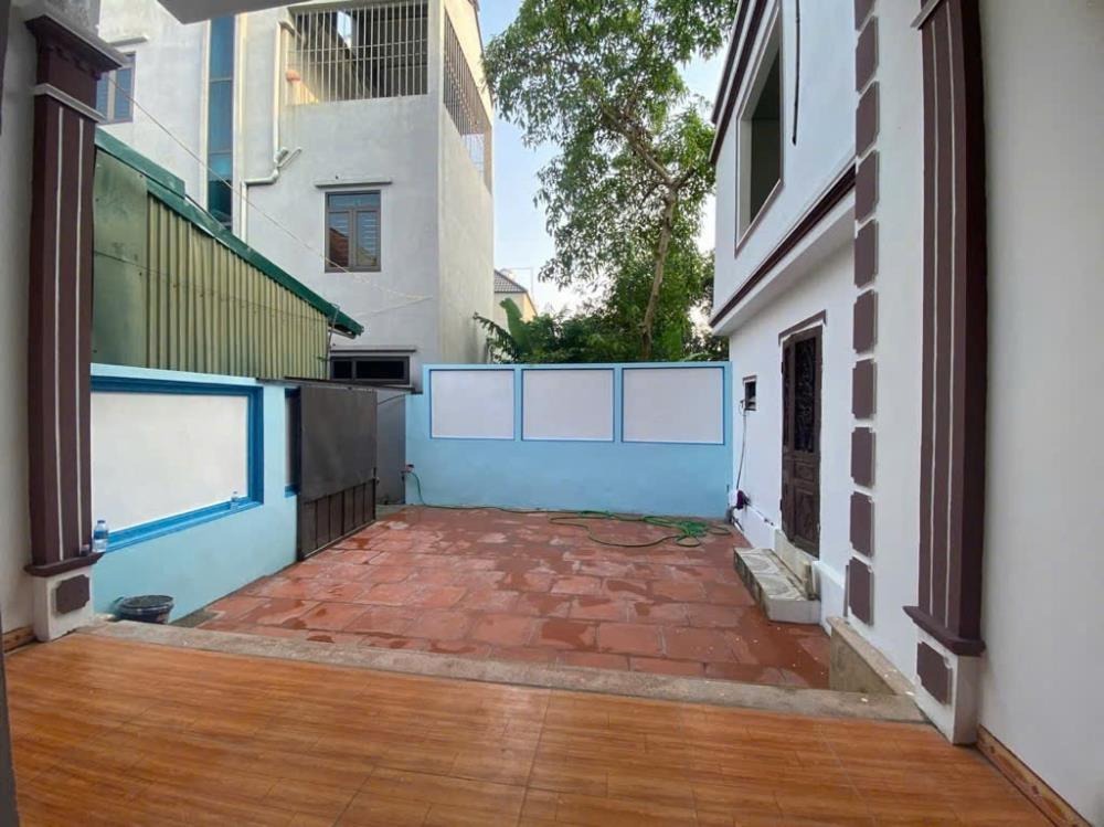 Bán nhà 3 tầng Lương Quy, Xuân Nộn - 112m2, Có Sân, Đỗ Ô Tô VF3