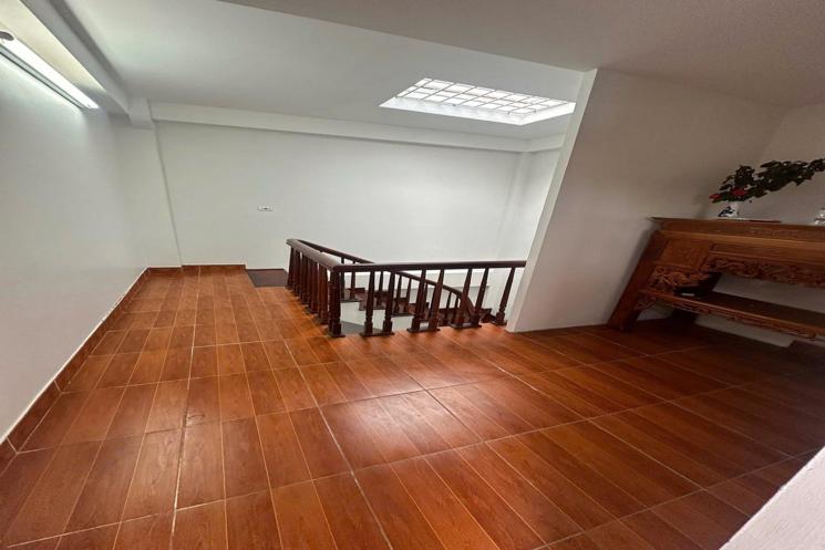 NHÀ ĐẸP NGỌC THỤY – GIA LÂM - 5 TẦNG HIỆN ĐẠI - GẦN NGAY TRUNG TÂM - 40M - 5 TẦNG - GIÁ NHỈNH 8 TỶ