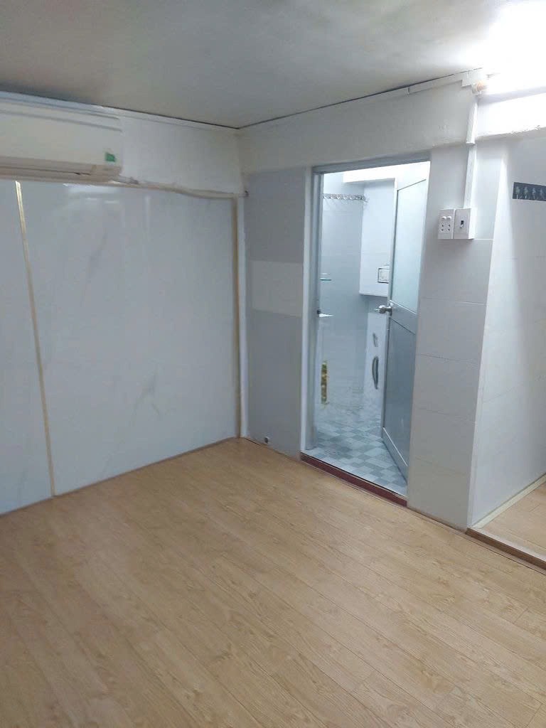 🏠 Nhà hẻm Nguyễn Trãi, Quận 1 - Cho Thuê Giá Tốt, Gần Chợ Bến Thành