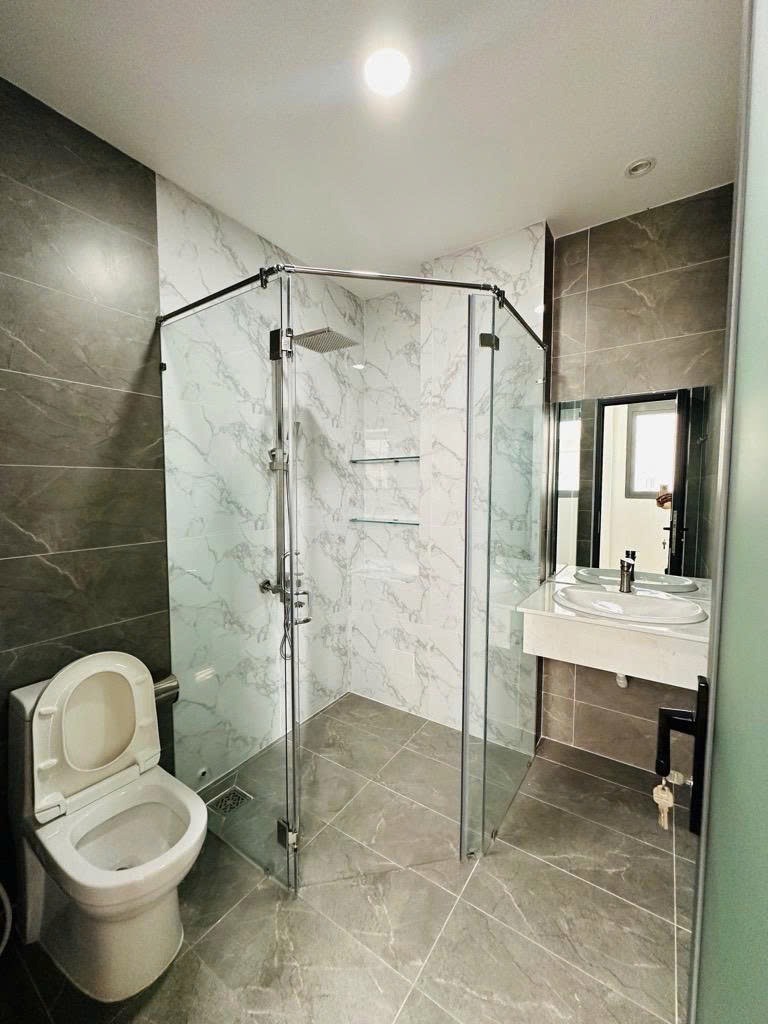 Nhà Đẹp 4 Tầng Bình Thạnh - 9m Mặt Tiền - Hẻm Xe Hơi - An Ninh