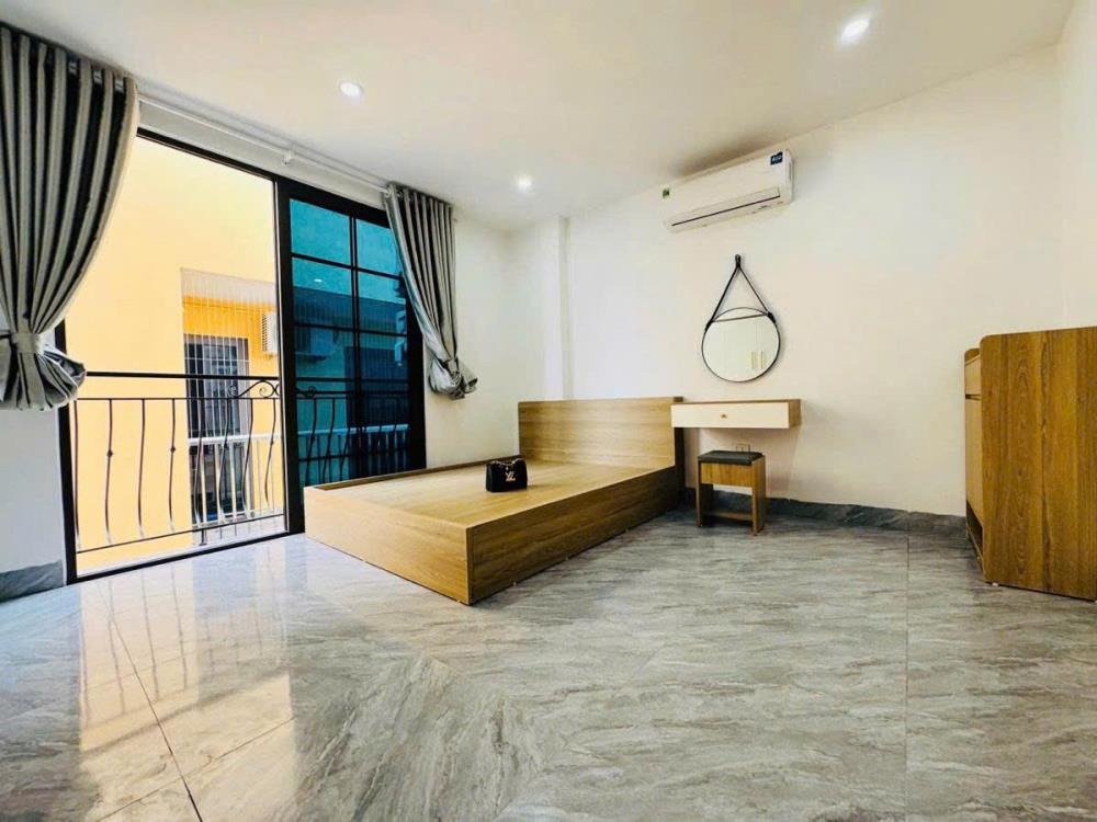 Nhà đẹp Thanh Xuân - Khu Quân Đội - 10m ra Hồ, Chợ - Giá Hơn 7 Tỷ