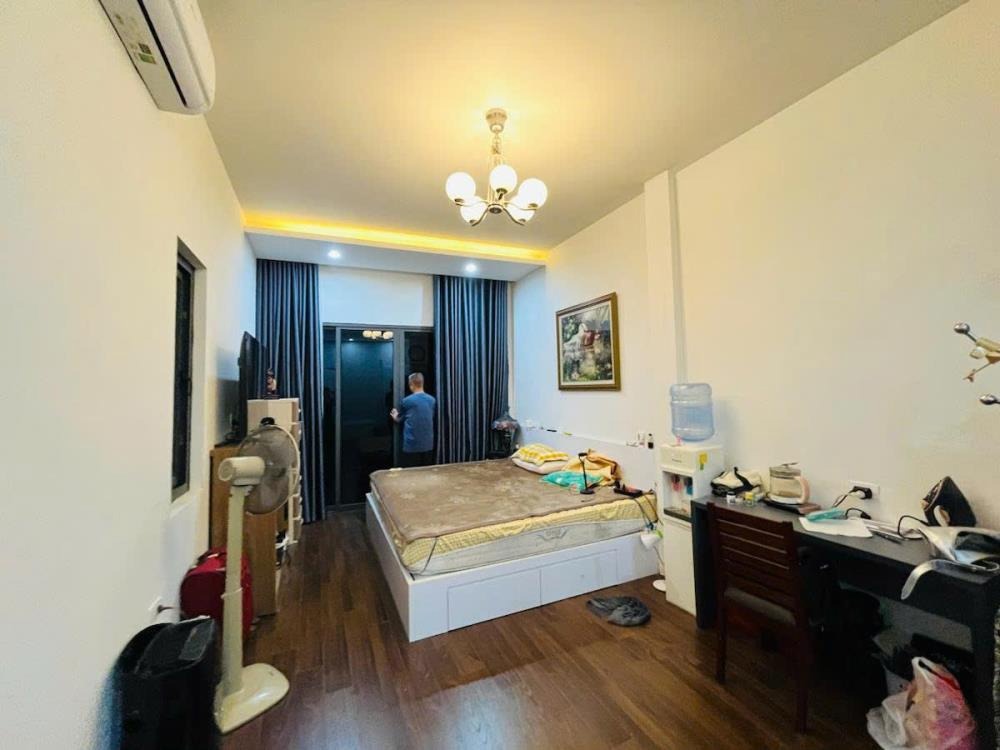 Nhà Khương Hạ 38m2, 5 Tầng, Ô Tô Sát Nhà - Giá Chỉ 7 Tỷ+