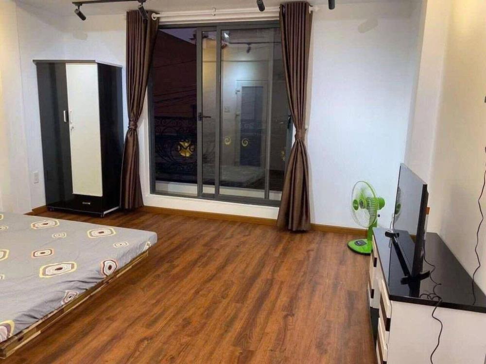Bán nhà Điện Biên Phủ, Bình Thạnh - 4 Tầng, Kinh Doanh, Giáp Quận 1